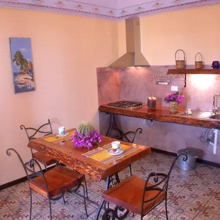 Casa vacanze La Kuddia Tracino