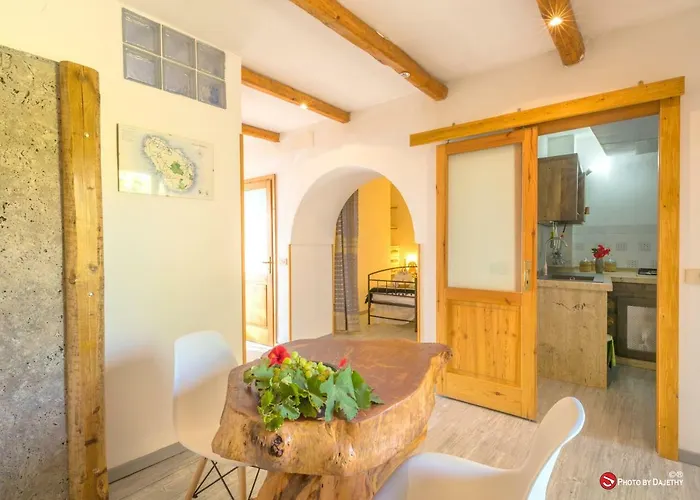 La Kuddia Holiday home *